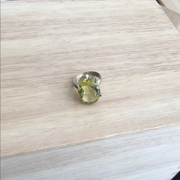 Jewelry - 925 Sterling Silver Ring Size 7.5